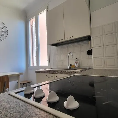 Border, Center Monaco, Bnbrickeys. Beausoleil